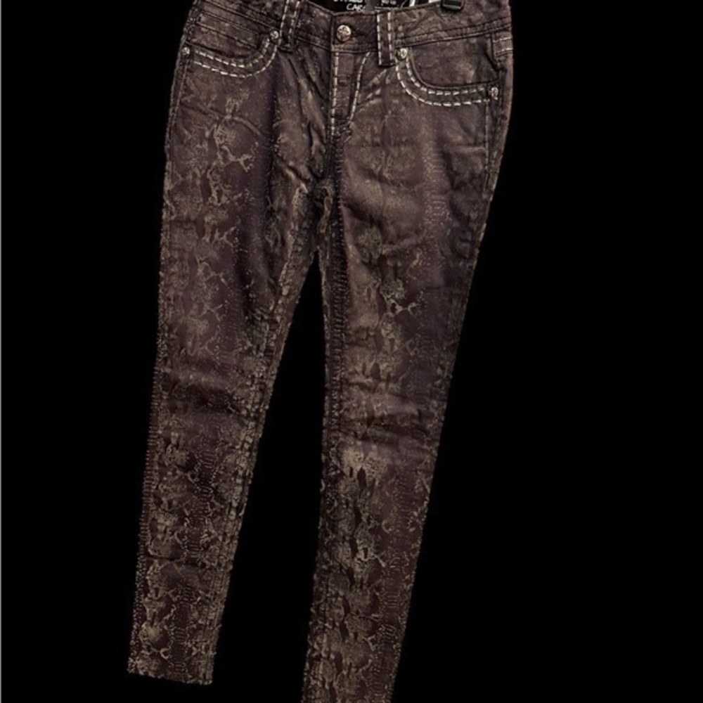 Miss Me Gray Skinny Jeans with Vintage Distressing